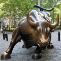 Outdoor large golden art brass bronze wall street bull statue molds